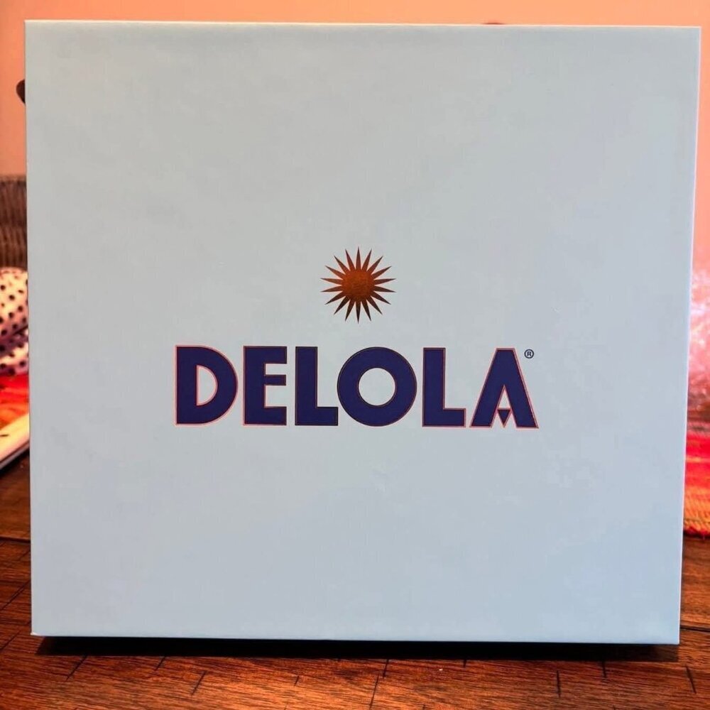 Delola Gift Sets